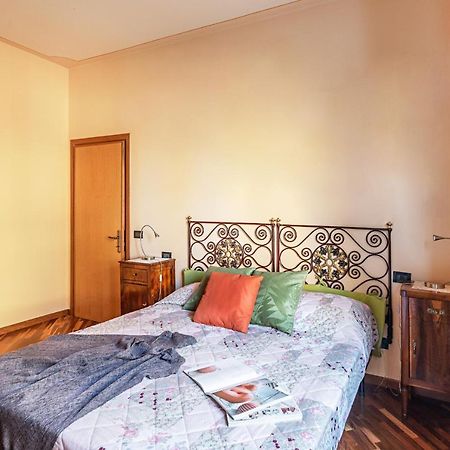 La Magnolia 2 Apartment By Wonderful Italy Desenzano del Garda Kültér fotó
