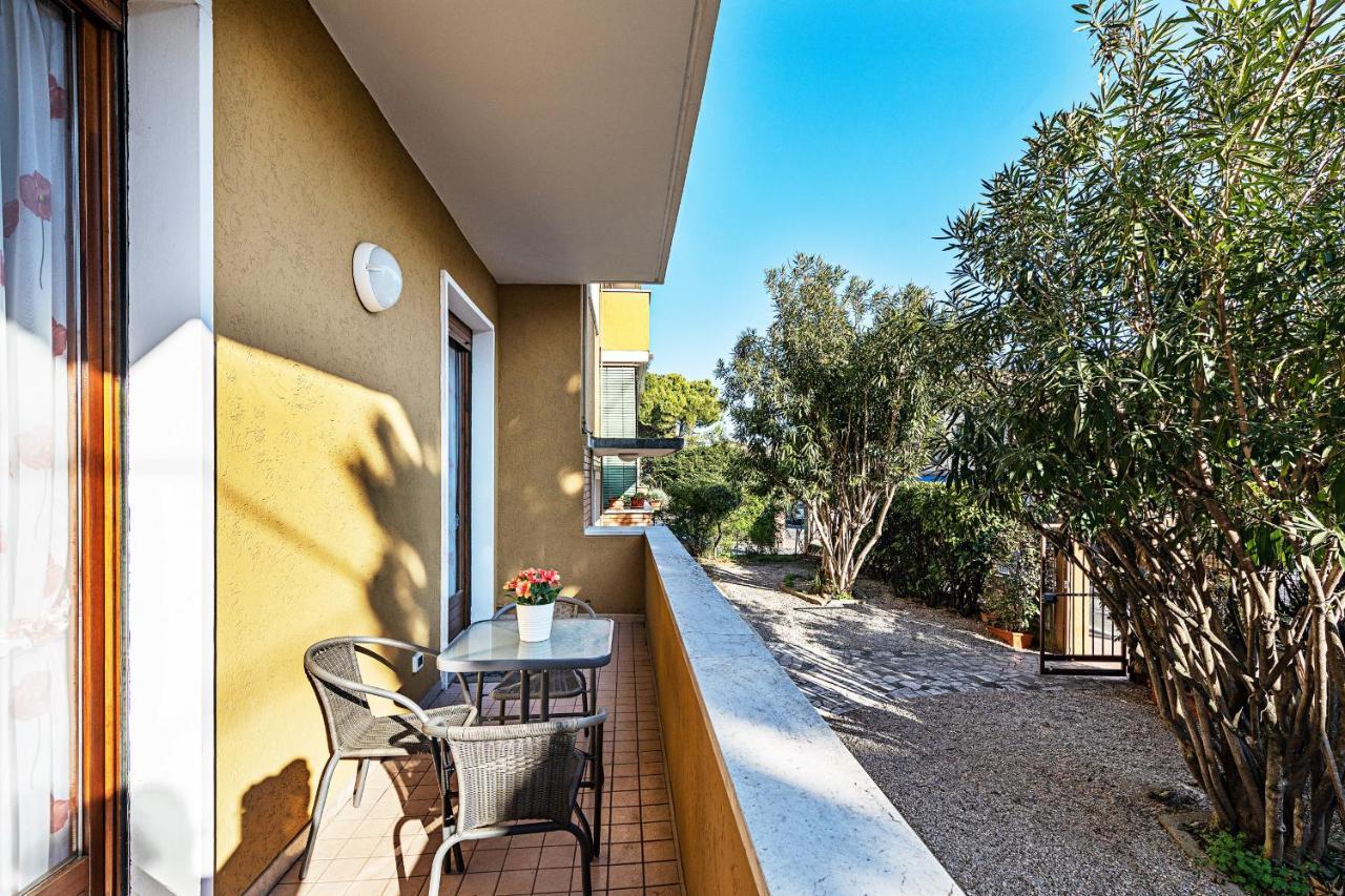 La Magnolia 2 Apartment By Wonderful Italy Desenzano del Garda Kültér fotó