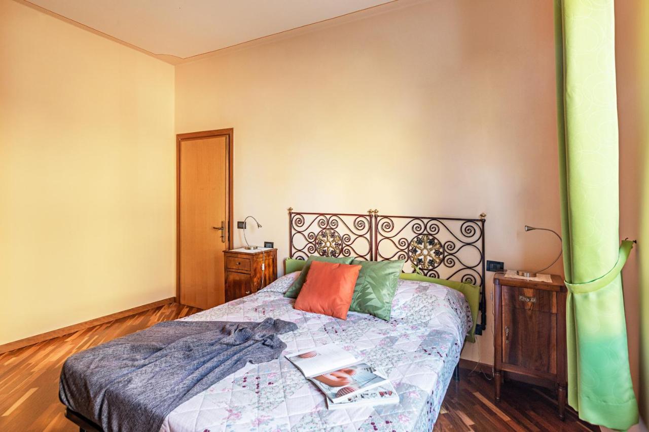 La Magnolia 2 Apartment By Wonderful Italy Desenzano del Garda Kültér fotó